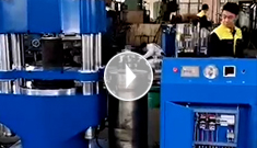  800噸鋼絲繩壓套機出廠前測試，安全達標